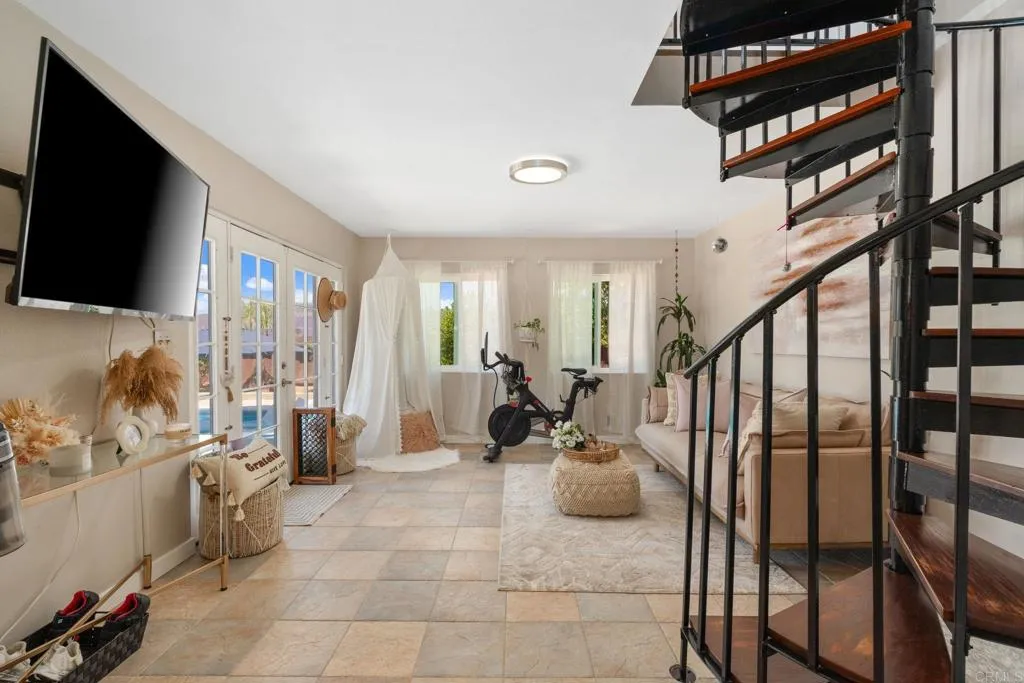 https://cdn.realtyfeed.com/cdn/127/306746442/e75c664a547596a48d7ba10b3ee2210e.webp
