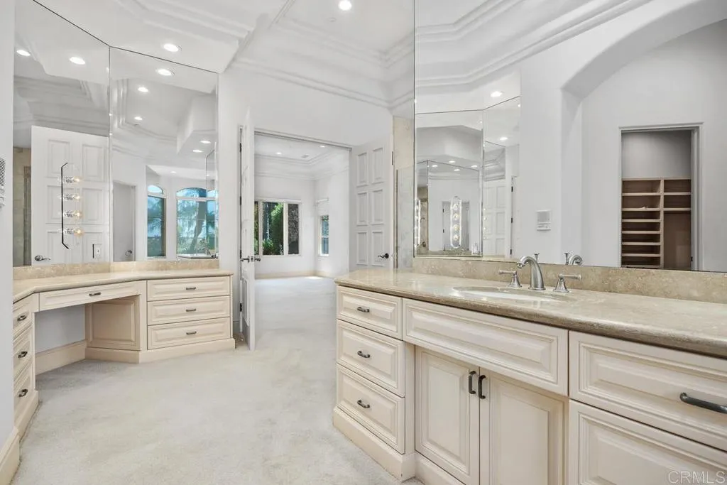 https://cdn.realtyfeed.com/cdn/127/306746456/15df57e8dfb4af3f3fd23421c7ea3842.webp