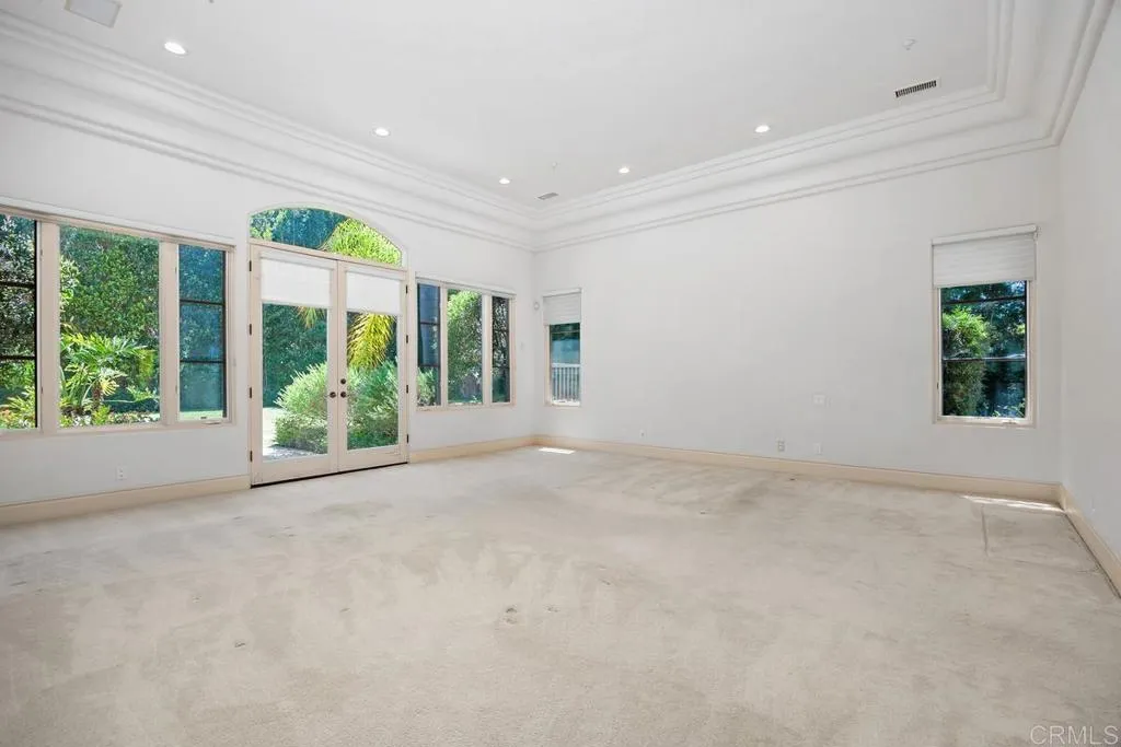 https://cdn.realtyfeed.com/cdn/127/306746456/3d92b56c9003091339d113efbb568714.webp
