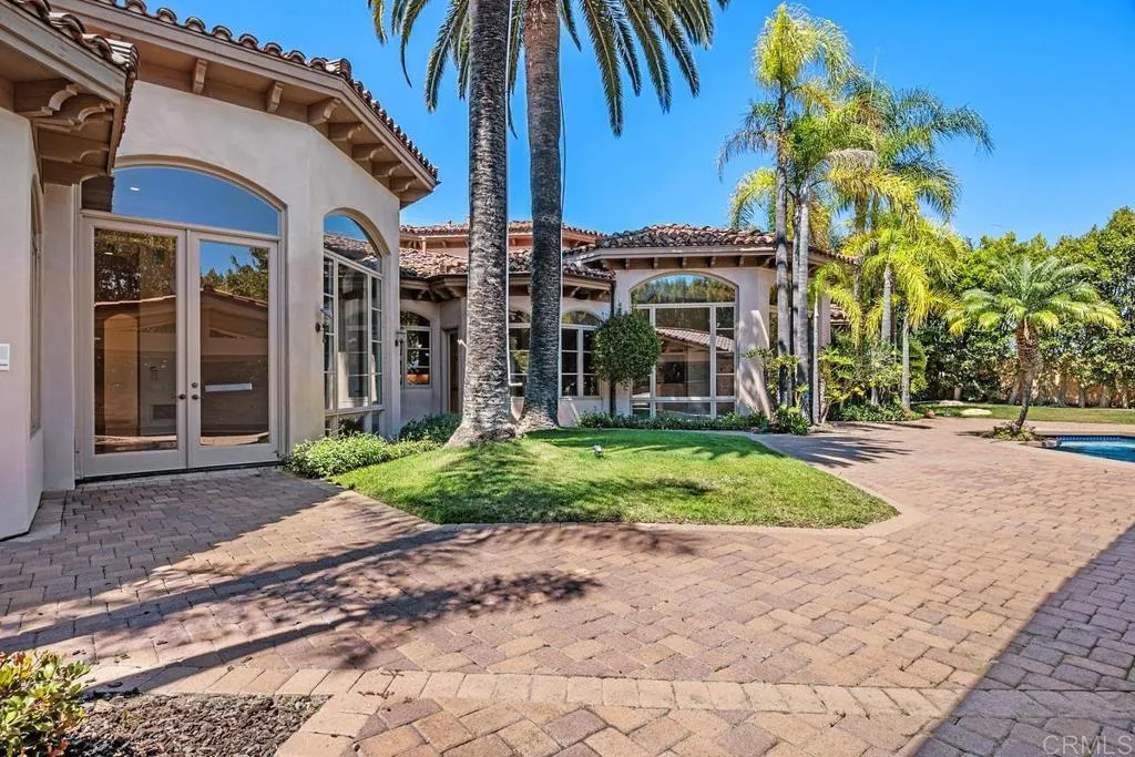 https://cdn.realtyfeed.com/cdn/127/306746456/4daca2efe657c84e2f953264c7f72ab9.webp