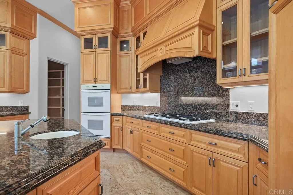 https://cdn.realtyfeed.com/cdn/127/306746456/94cbad8d561ade12b2c5e3eb426ca2ad.webp