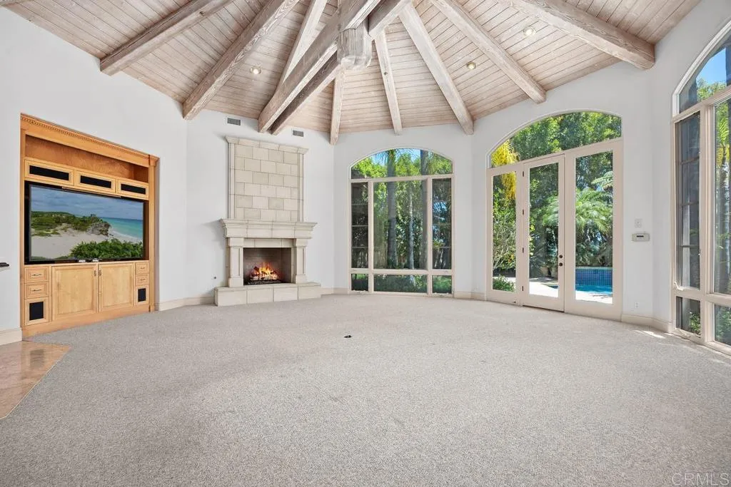 https://cdn.realtyfeed.com/cdn/127/306746456/d1fe7e5bd42ff1b741e57fb47b646b47.webp