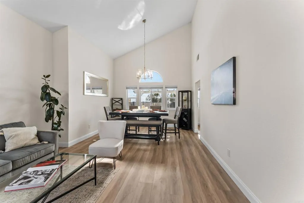 https://cdn.realtyfeed.com/cdn/127/306746460/2344afaf40f93fd4ba1fb5463f41bd1b.webp