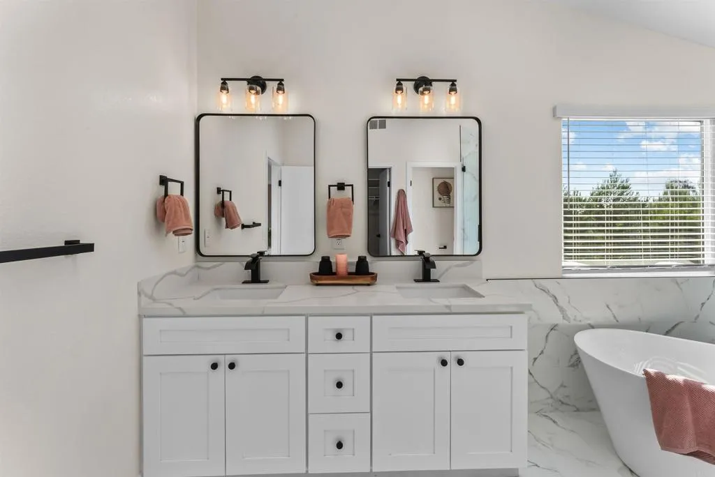 https://cdn.realtyfeed.com/cdn/127/306746460/34e2304a287b75ab4fa16f0963e4b83d.webp