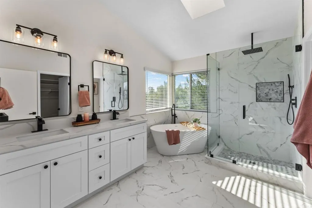 https://cdn.realtyfeed.com/cdn/127/306746460/4a3a339e0960d92ec946314cedb29533.webp