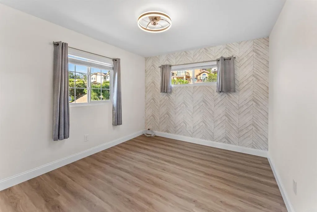 https://cdn.realtyfeed.com/cdn/127/306746460/681b4aeba4b7ff0e4df0928052b042d1.webp
