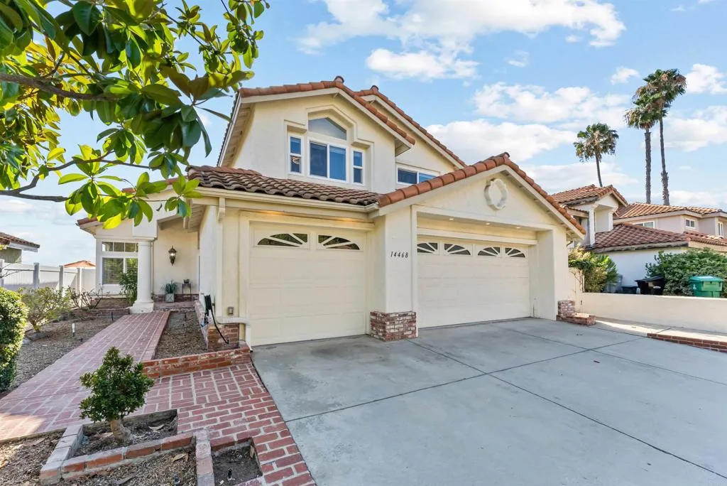 https://cdn.realtyfeed.com/cdn/127/306746460/6ac2ffb06a5ac441f3445670f04a464f.webp