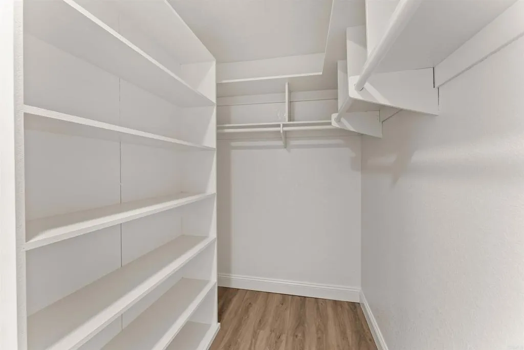 https://cdn.realtyfeed.com/cdn/127/306746460/84f32d3167e10010dfa39d3f09504260.webp
