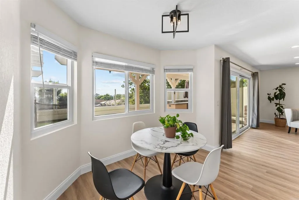 https://cdn.realtyfeed.com/cdn/127/306746460/90267dd57634274c5a459d07fafefb18.webp