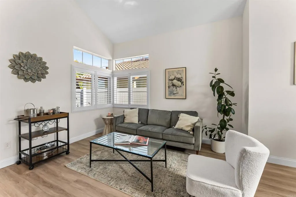 https://cdn.realtyfeed.com/cdn/127/306746460/dd1a38b68fbee17b3111e2b3a23fdc9c.webp