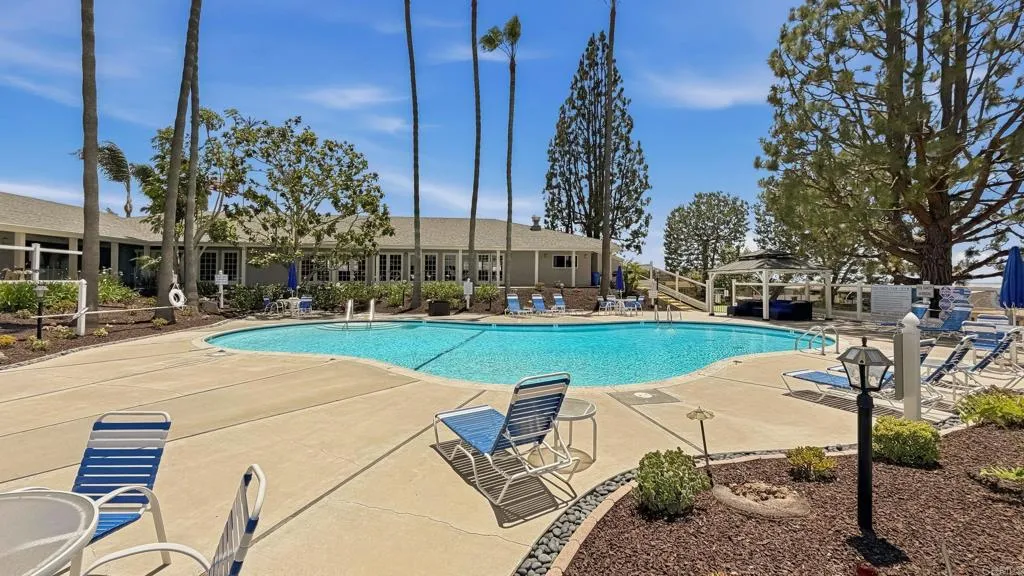 https://cdn.realtyfeed.com/cdn/127/306746491/12819d9bd94b9ada843bc86e9c25f1c0.webp