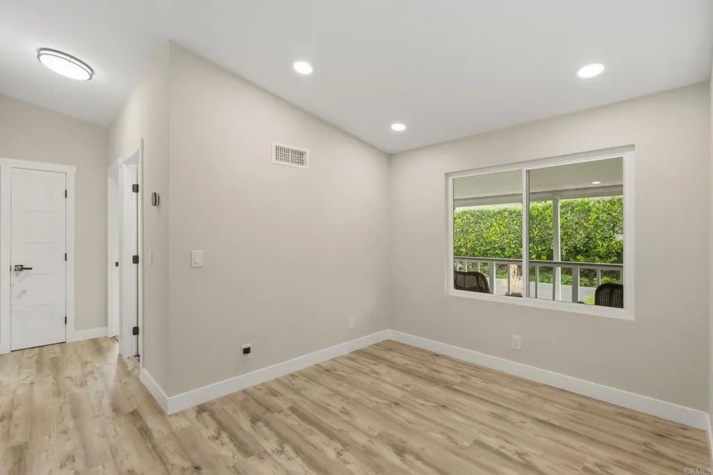 https://cdn.realtyfeed.com/cdn/127/306746491/90e2a5266716cf7b28bdd4d3cde0f287.webp