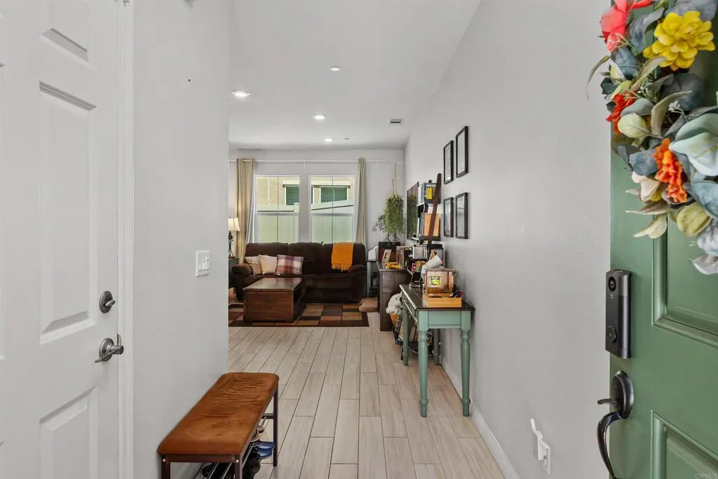 https://cdn.realtyfeed.com/cdn/127/306746494/99ad2b9b5e6832cc56ca48029406cae5.webp