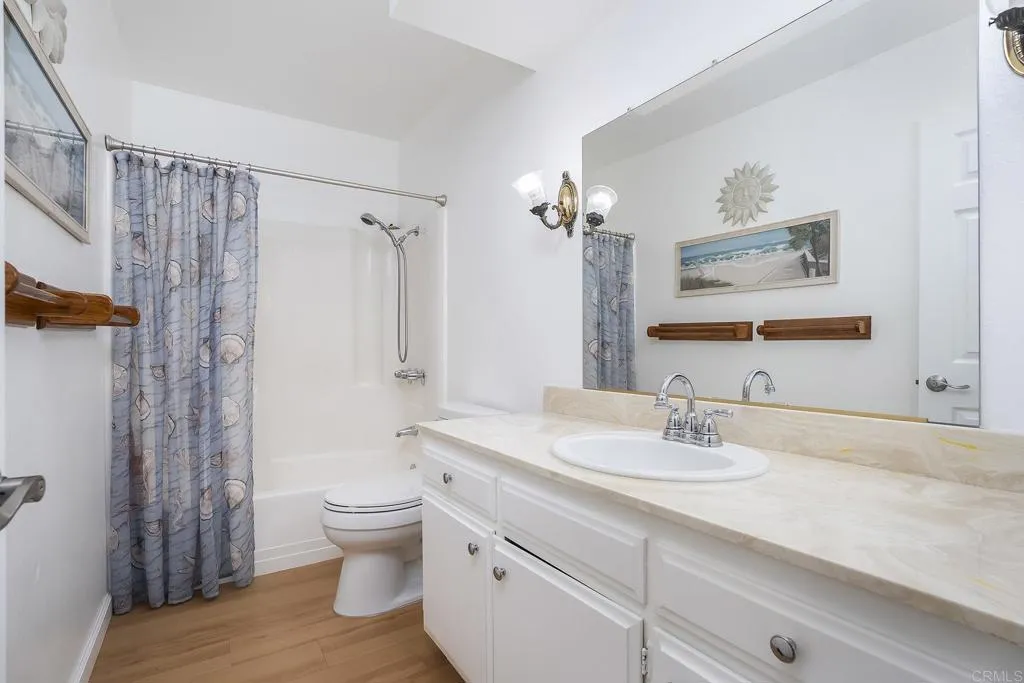 https://cdn.realtyfeed.com/cdn/127/306746530/4a1ea661856f2132eb801e9d52384d45.webp
