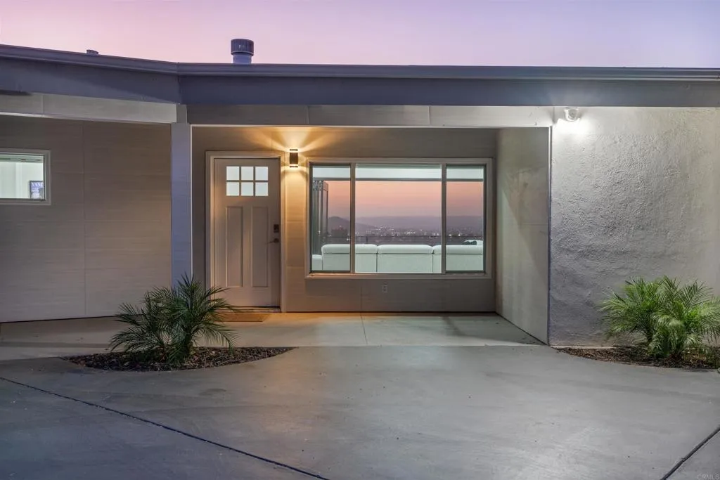 https://cdn.realtyfeed.com/cdn/127/306746540/29c69ab17f5c6bd2c2325b47a65ef535.webp
