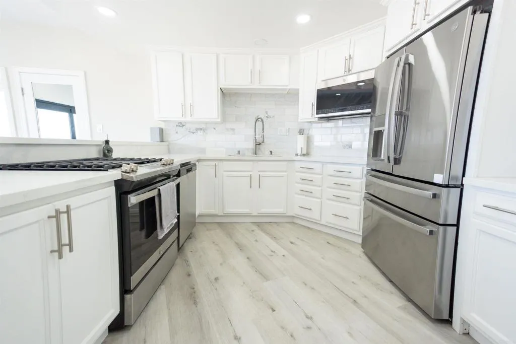 https://cdn.realtyfeed.com/cdn/127/306746540/4a7bc531643335db825a0f6f13e68dd3.webp