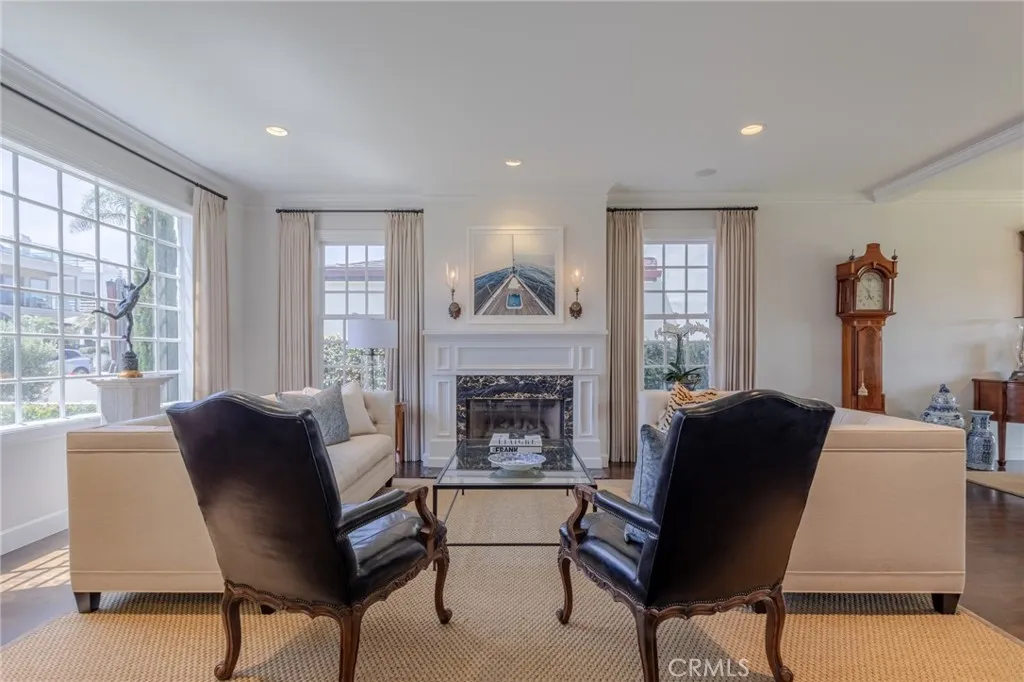 309 Marigold Avenue, Corona del Mar, CA 92625 - Photo 5 of 42, Corona Del Mar, CA