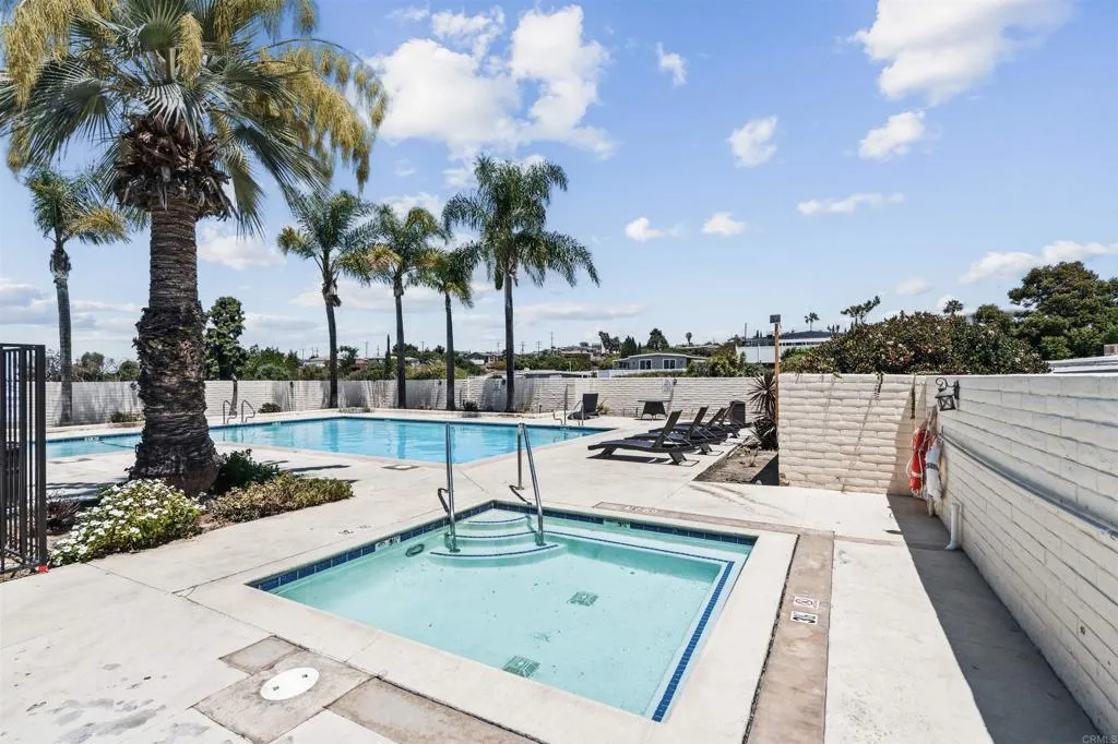 https://cdn.realtyfeed.com/cdn/127/306746569/c1dbccc25debb9521085b8c2061eb576.webp