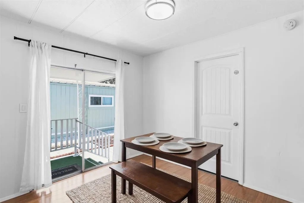https://cdn.realtyfeed.com/cdn/127/306746569/fc2546294473b9c6ecc0a49b4f3be49e.webp