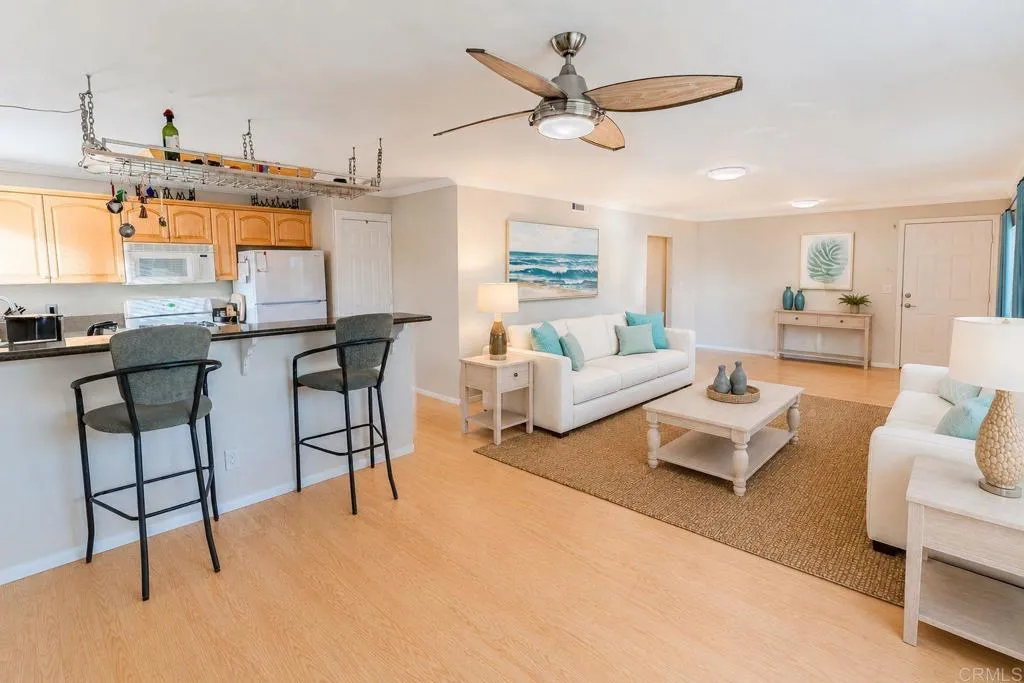 https://cdn.realtyfeed.com/cdn/127/306746571/6a06ef13d629f92756046a5b6457f482.webp