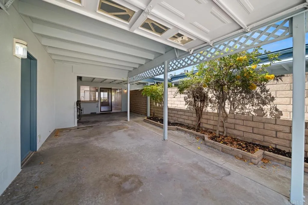 https://cdn.realtyfeed.com/cdn/127/306746604/a46cf1993133831482bbdc2f4878d4af.webp