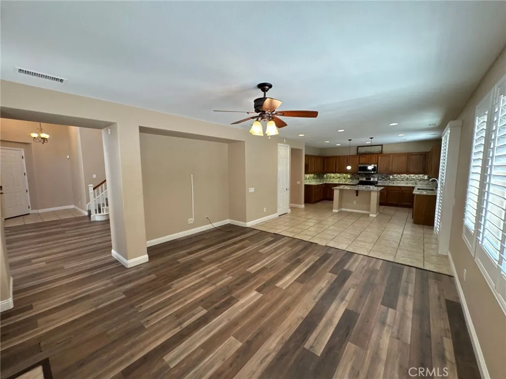 32023 Cottage Glen Drive, Lake Elsinore, CA 92532 - Photo 5 of 24, Lake Elsinore, CA