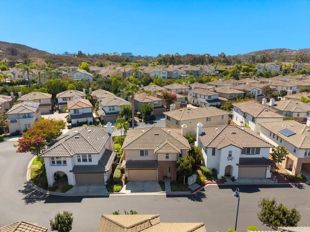 https://cdn.realtyfeed.com/cdn/127/306746701/3d9a4ad4f7503cb0577cec1ef6e6ca42.webp