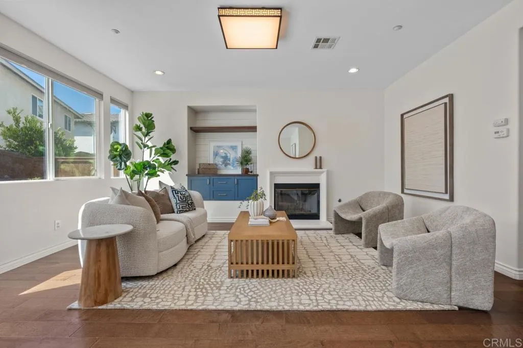 https://cdn.realtyfeed.com/cdn/127/306746701/493d5c1646f4589a02e66d24cd157e40.webp