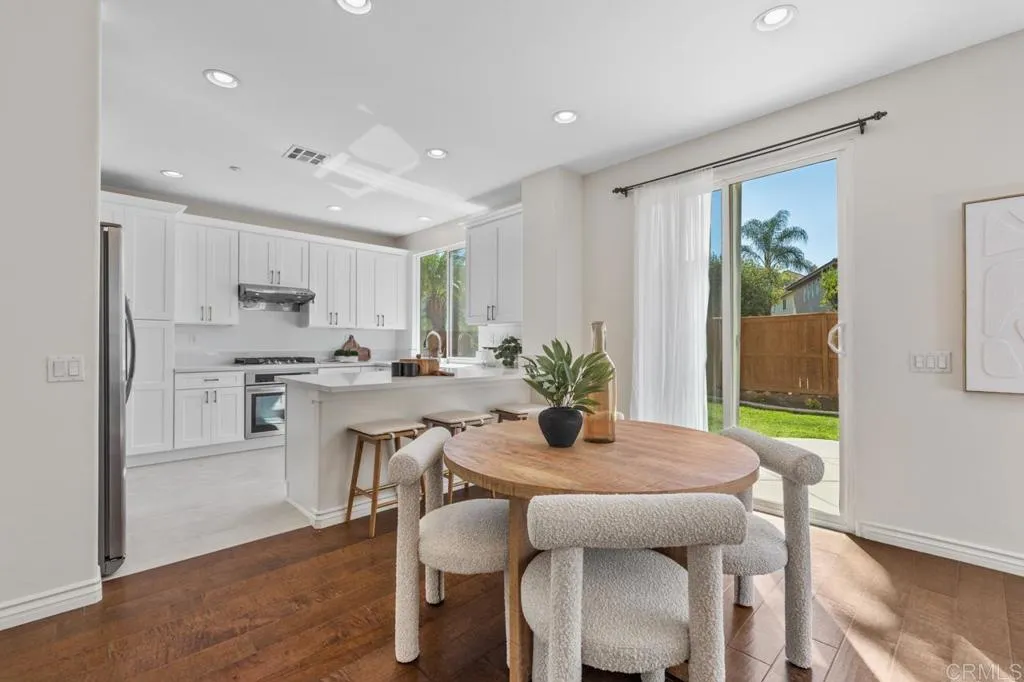 https://cdn.realtyfeed.com/cdn/127/306746701/60731446f1289194e75fb68af8729884.webp