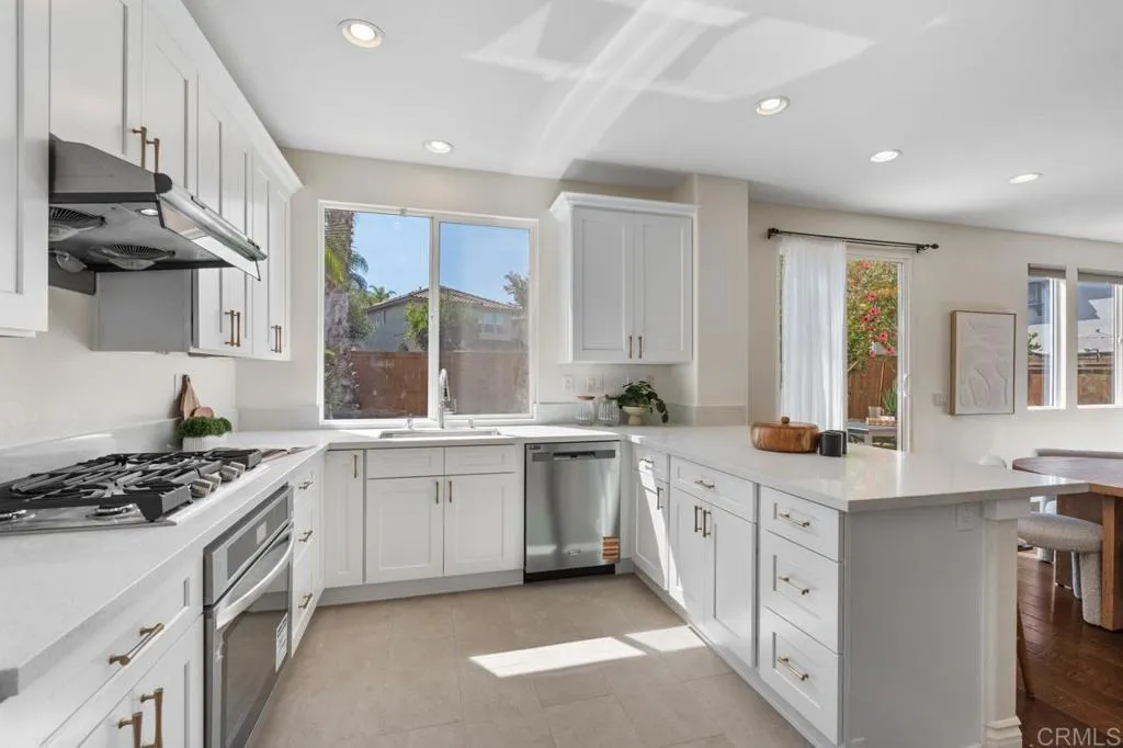 https://cdn.realtyfeed.com/cdn/127/306746701/773fef0fec931041e283367a5277d9c8.webp