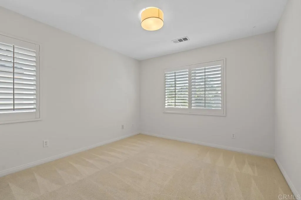 https://cdn.realtyfeed.com/cdn/127/306746701/7dd748bea2115d6e605711ce6bdc576f.webp