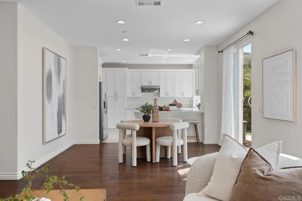 https://cdn.realtyfeed.com/cdn/127/306746701/ccdbda6ffea36155a0b4fcb84075d20c.webp
