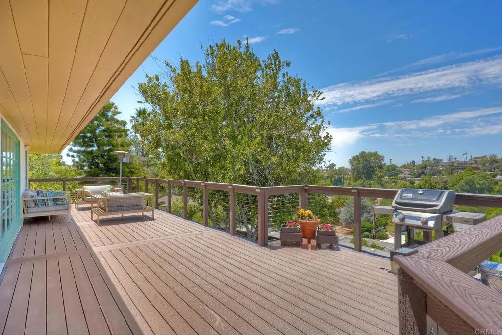 https://cdn.realtyfeed.com/cdn/127/306746713/a1a315aa00ec1e1ff79222a3e163ee33.webp