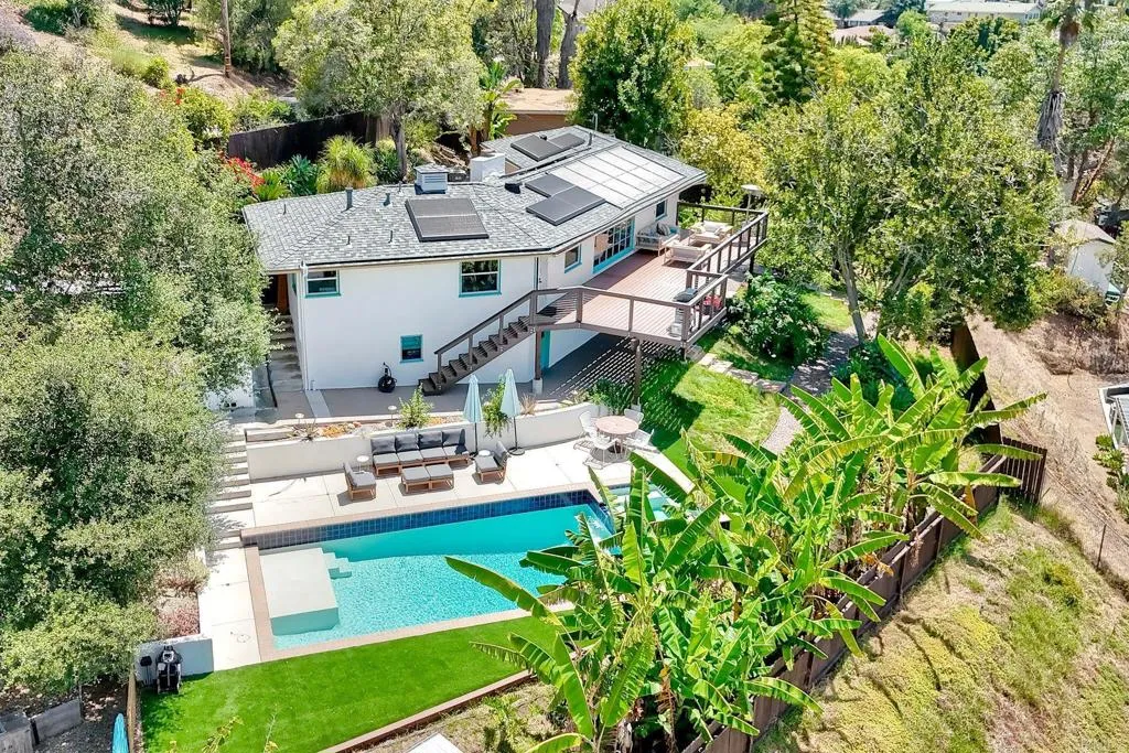 https://cdn.realtyfeed.com/cdn/127/306746713/b47e9b01258e569bb5a25e1358213bca.webp