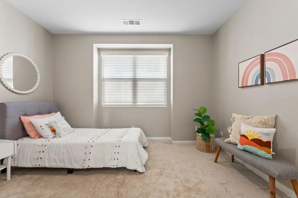 https://cdn.realtyfeed.com/cdn/127/306746736/07884cfc3ca1634297a35fecf9c6eb3a.webp