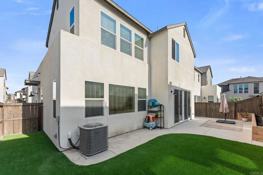 https://cdn.realtyfeed.com/cdn/127/306746736/1ca7ab37699dedfce8dd0ab0fd852b95.webp