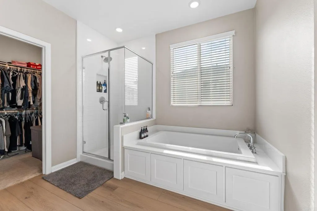 https://cdn.realtyfeed.com/cdn/127/306746736/40f0aaeea79e4ac94ff122f68e2adb8d.webp