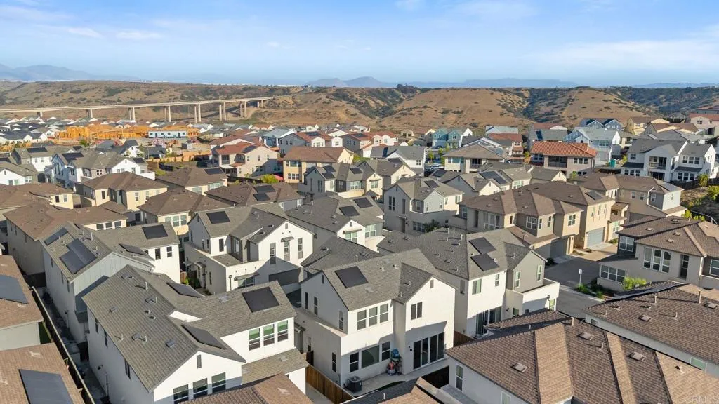 https://cdn.realtyfeed.com/cdn/127/306746736/4c35e5097a9f2ef7fb30015369c016e3.webp