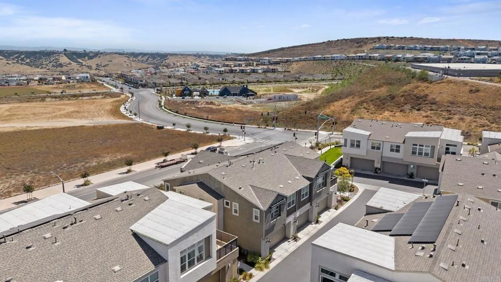 https://cdn.realtyfeed.com/cdn/127/306746736/e654c8b2fe8da639efff09ab40967505.webp