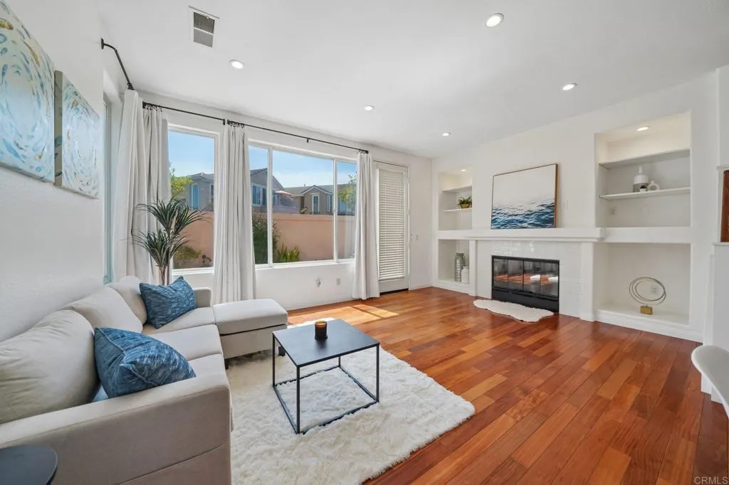 https://cdn.realtyfeed.com/cdn/127/306746798/50a5d85c7decc654a7ebfad3e50afad3.webp