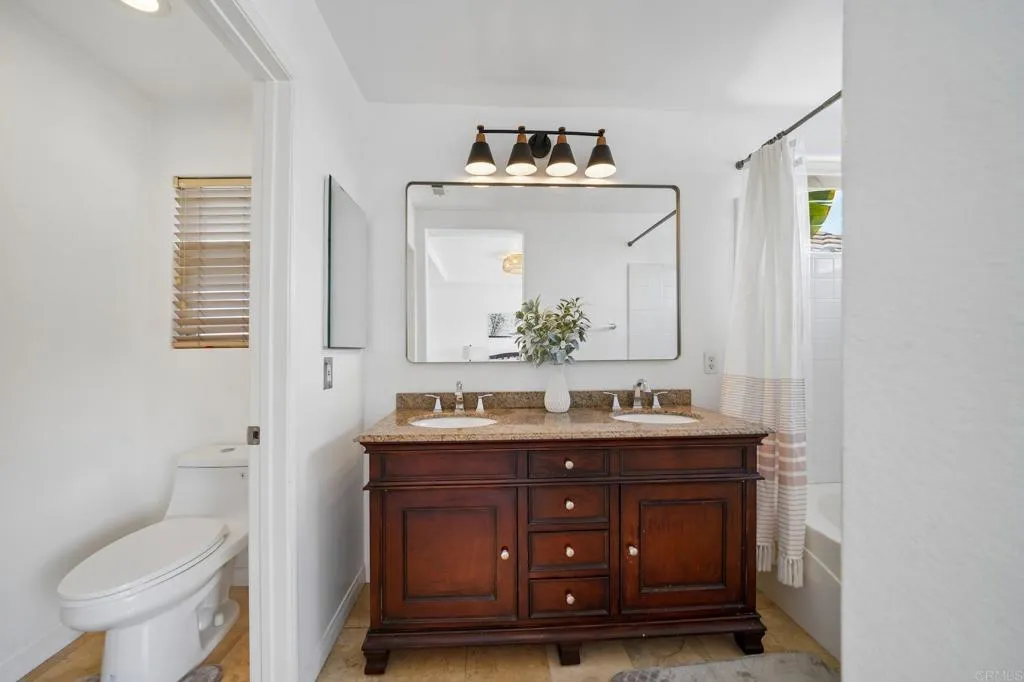 https://cdn.realtyfeed.com/cdn/127/306746798/7f5b49eace9b210e39bccc465df08ad9.webp