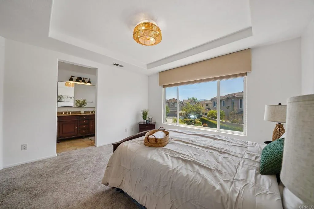 https://cdn.realtyfeed.com/cdn/127/306746798/b46618068d98a1398aaab38c7265cc20.webp
