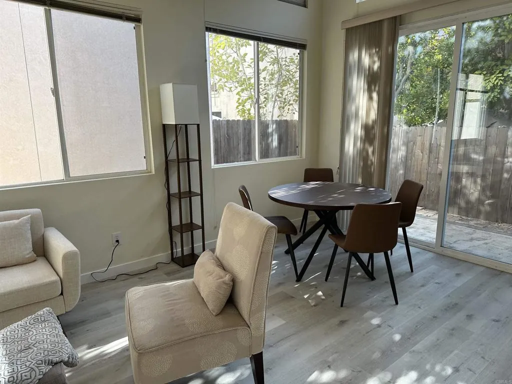 https://cdn.realtyfeed.com/cdn/127/306746874/807bbaee8a69b891688cbdec54991382.webp