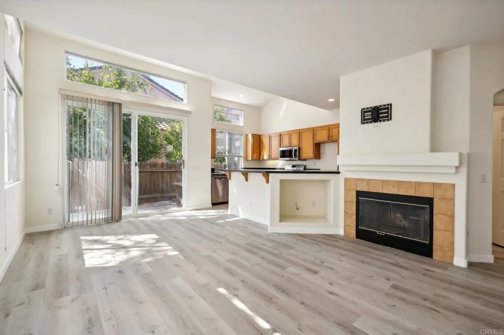 https://cdn.realtyfeed.com/cdn/127/306746874/f8db629f61dad376372e731e43eccb98.webp