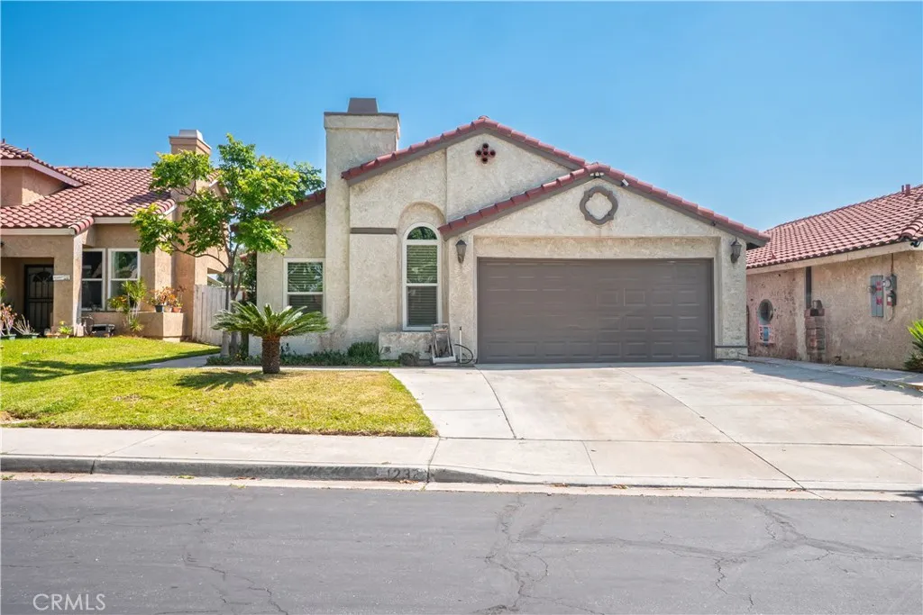 1237 S Althea Avenue, Rialto, CA 92376 - Main photo, Rialto, CA