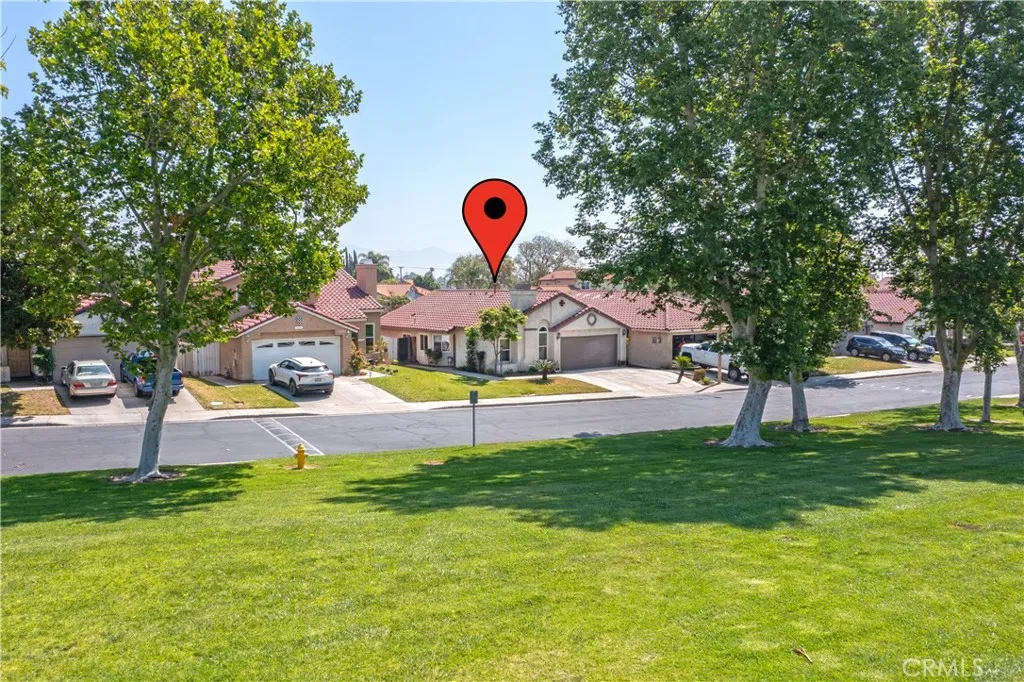 1237 S Althea Avenue, Rialto, CA 92376 - Photo 5 of 49, Rialto, CA