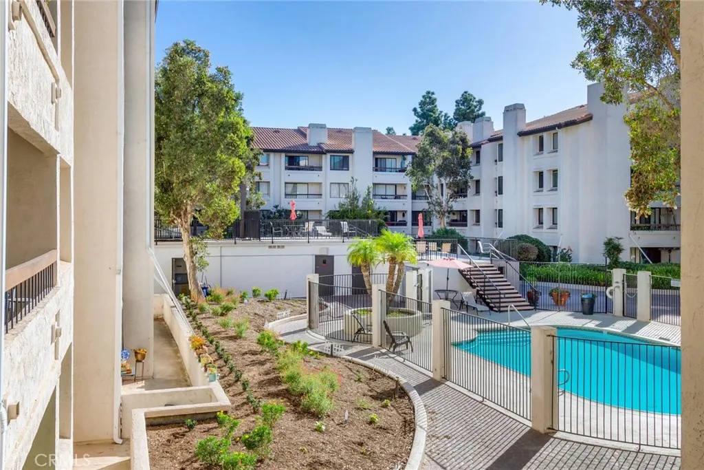 https://cdn.realtyfeed.com/cdn/127/306746895/132cddd45c261a02f620b4039dbb9681.webp