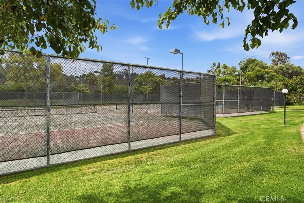 https://cdn.realtyfeed.com/cdn/127/306746895/2cc7dfaf5eee586f88e170321bf58ea4.webp