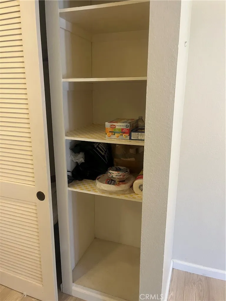 https://cdn.realtyfeed.com/cdn/127/306746895/329707eb5cc53f2f2f0dbe5a17a7fd69.webp