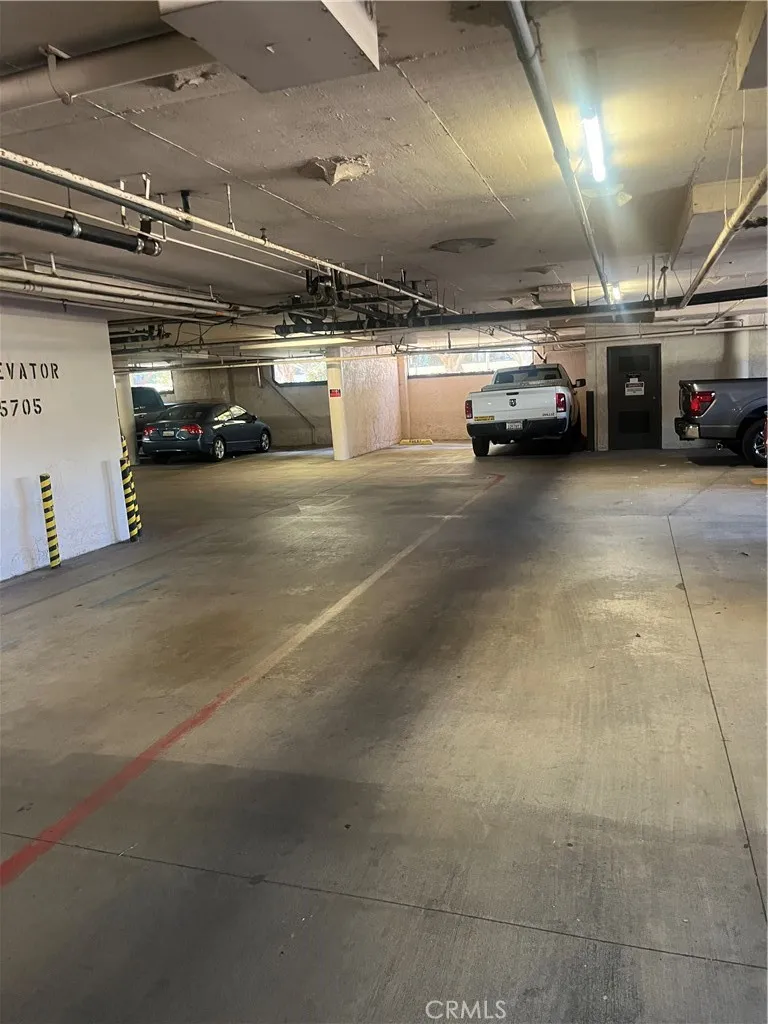 https://cdn.realtyfeed.com/cdn/127/306746895/ea2a6e4d543d1b64b8a19a8efaacd844.webp